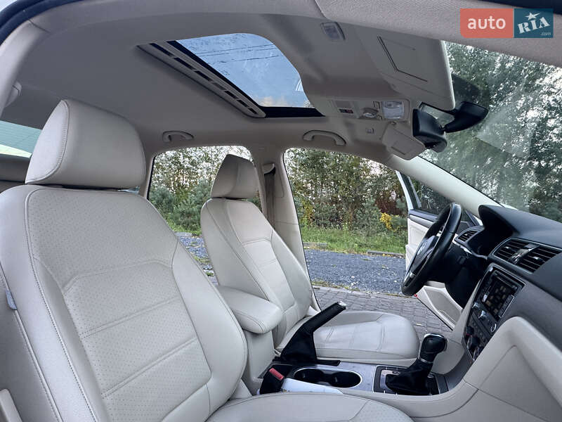 Volkswagen Passat 2014