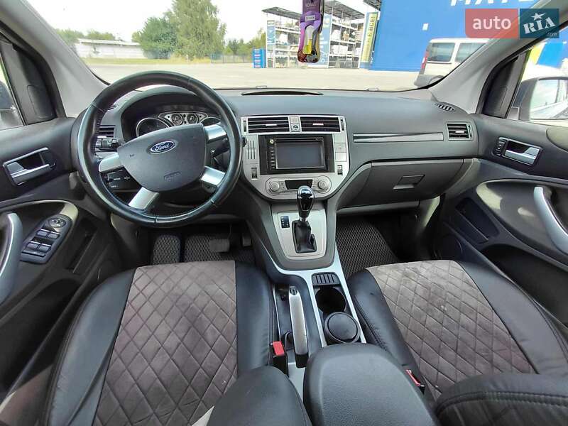 Ford Kuga 2011