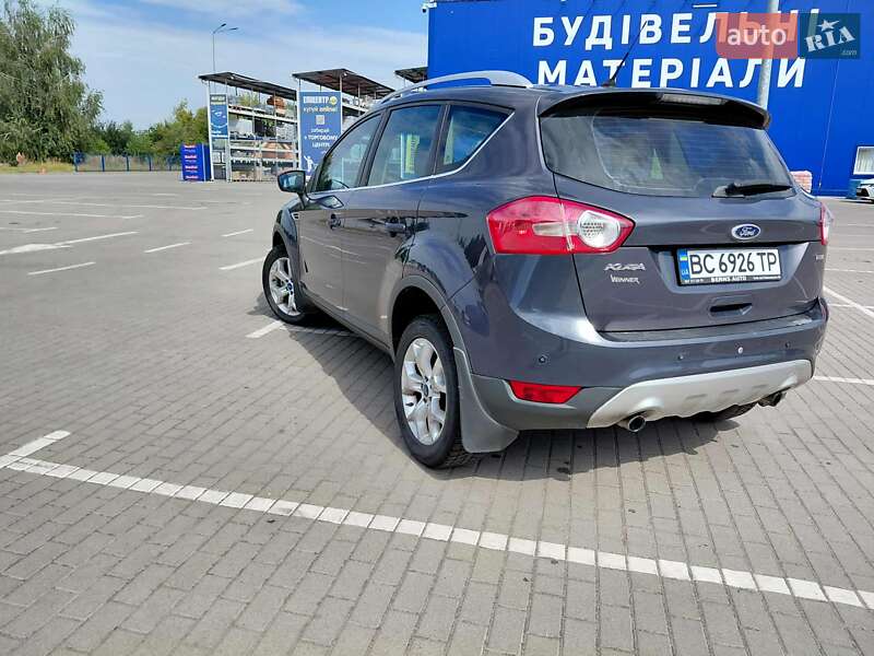 Ford Kuga 2011