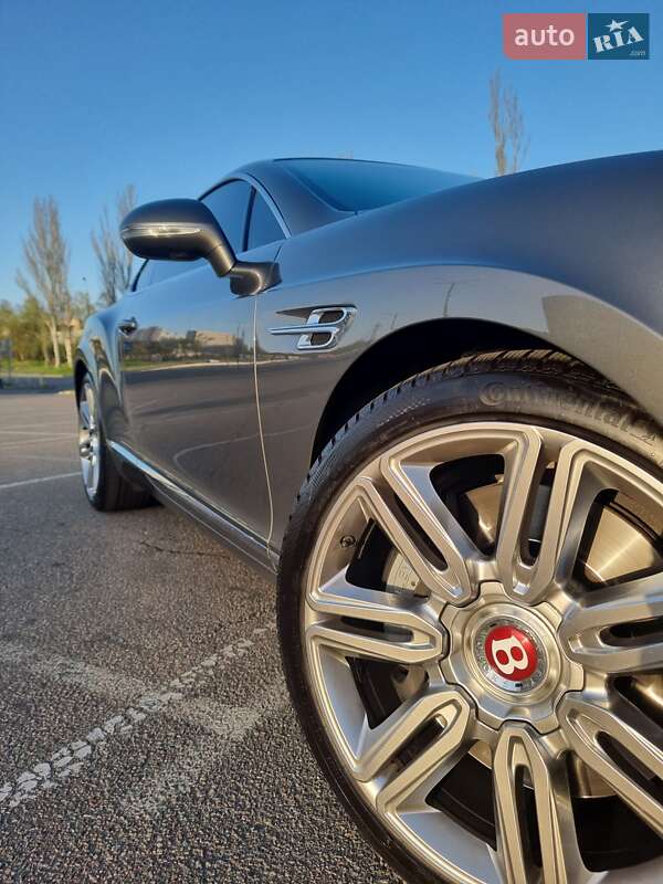 Bentley Continental GT 2016