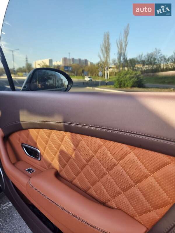 Bentley Continental GT 2016