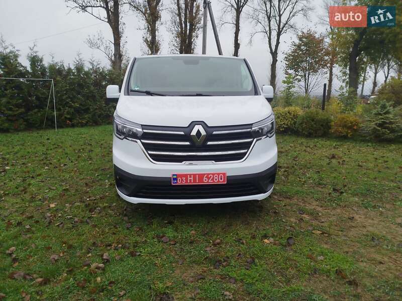 Renault Trafic 2023