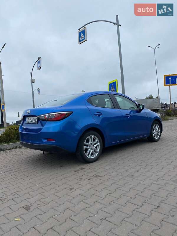 Toyota Yaris 2017
