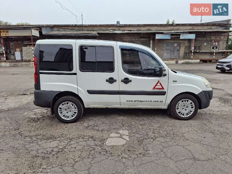 Fiat Doblo 2013