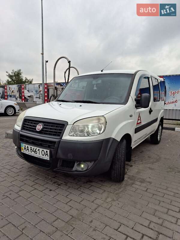 Fiat Doblo 2013