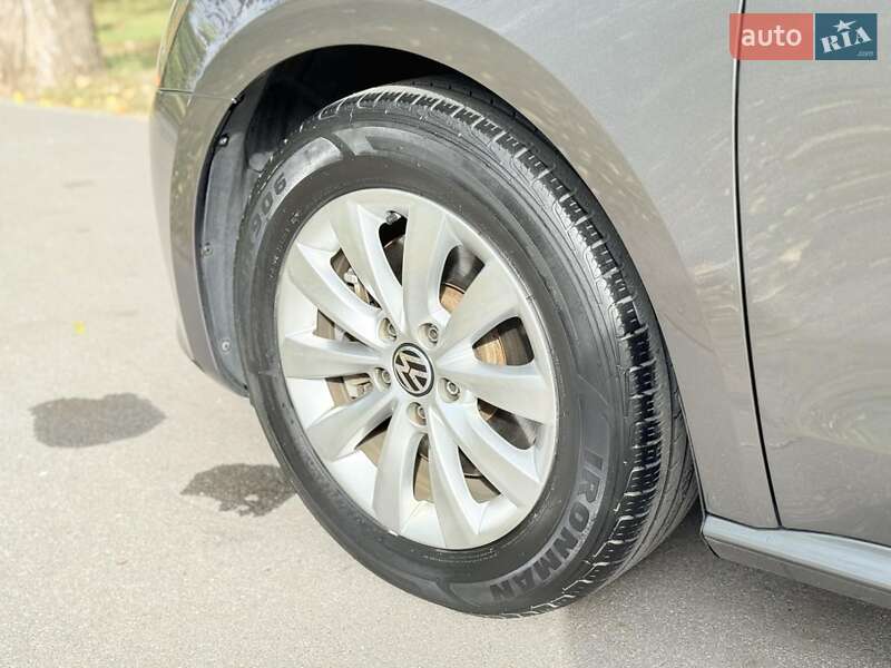 Volkswagen Passat 2014