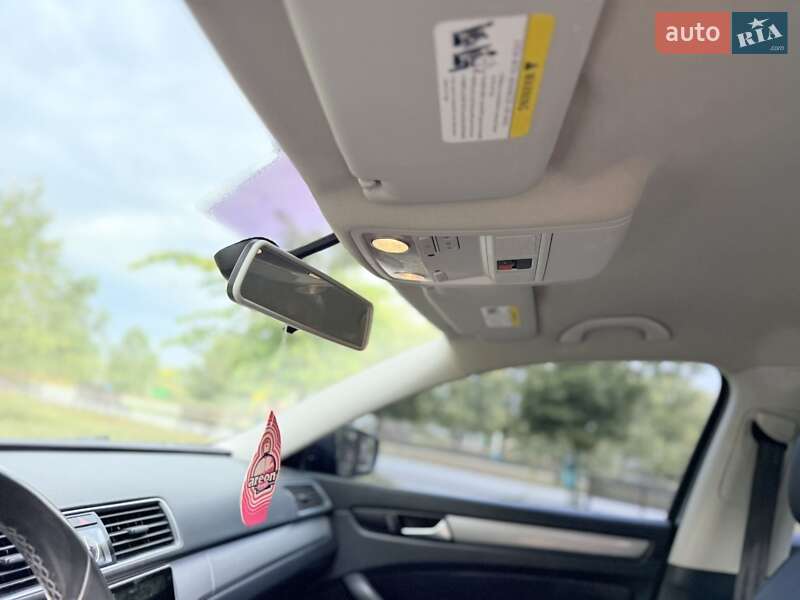 Volkswagen Passat 2014