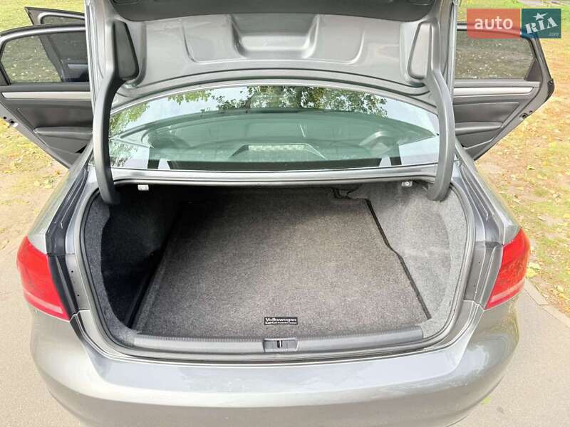 Volkswagen Passat 2014