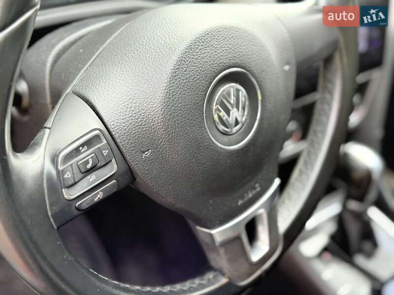 Volkswagen Passat 2014