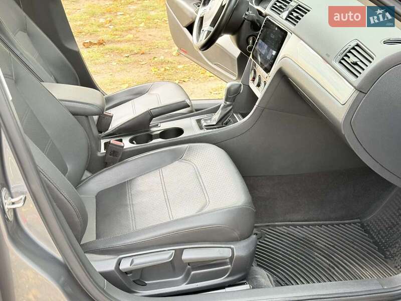 Volkswagen Passat 2014