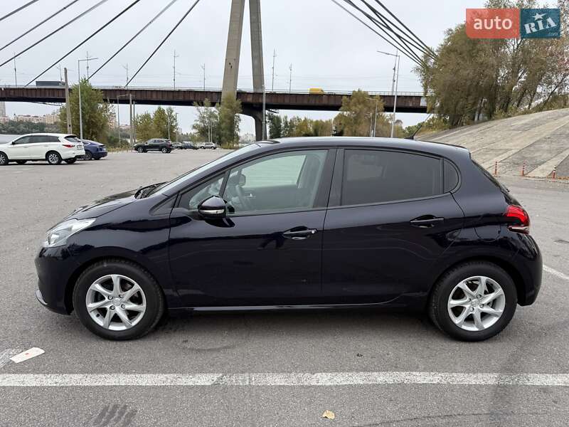 Peugeot 208 2019