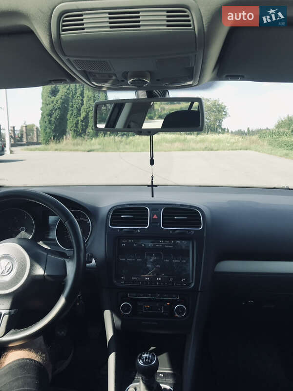 Volkswagen Golf 2011