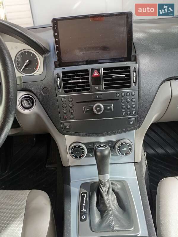 Mercedes-Benz C-Class 2008