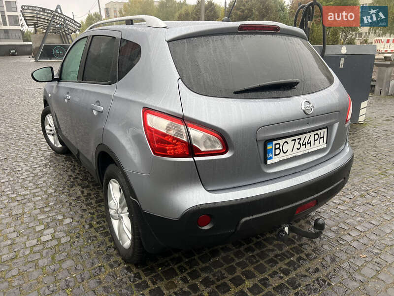 Nissan Qashqai 2012