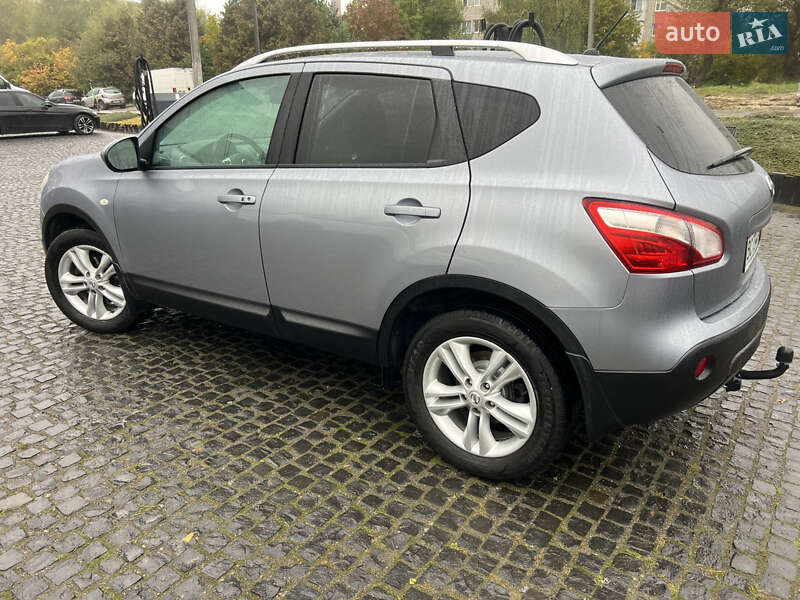 Nissan Qashqai 2012