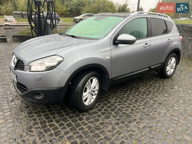 Nissan Qashqai 2012
