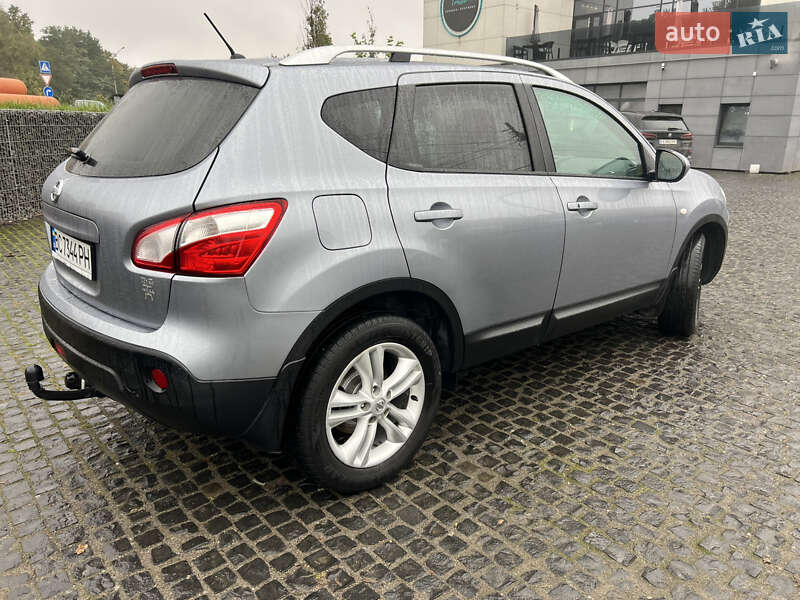 Nissan Qashqai 2012