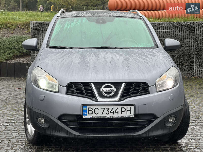 Nissan Qashqai 2012