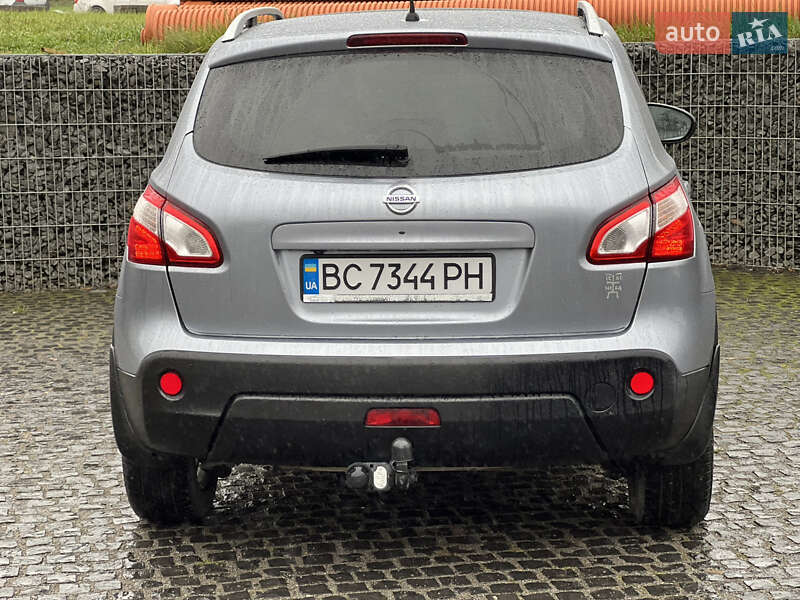 Nissan Qashqai 2012