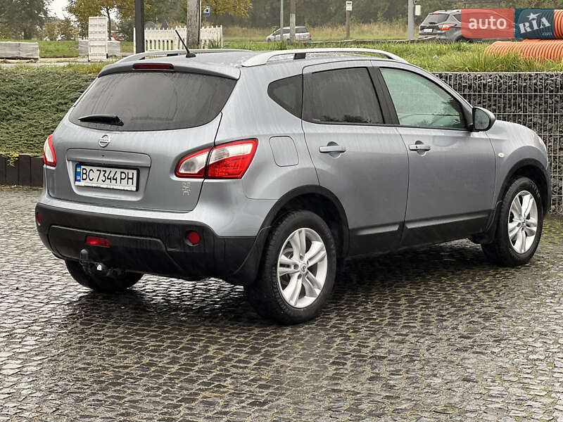 Nissan Qashqai 2012