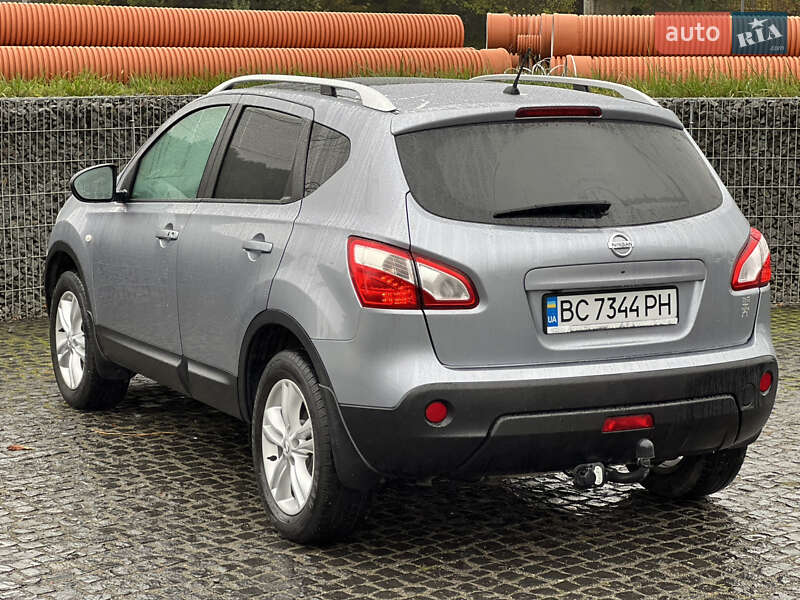Nissan Qashqai 2012