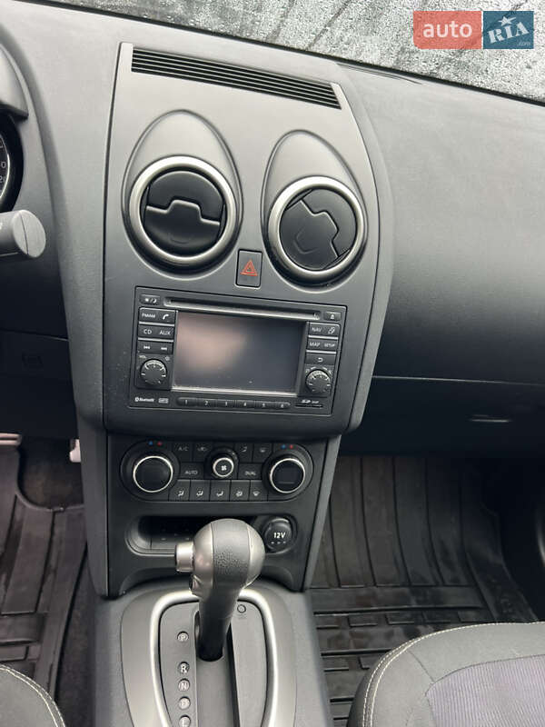 Nissan Qashqai 2012