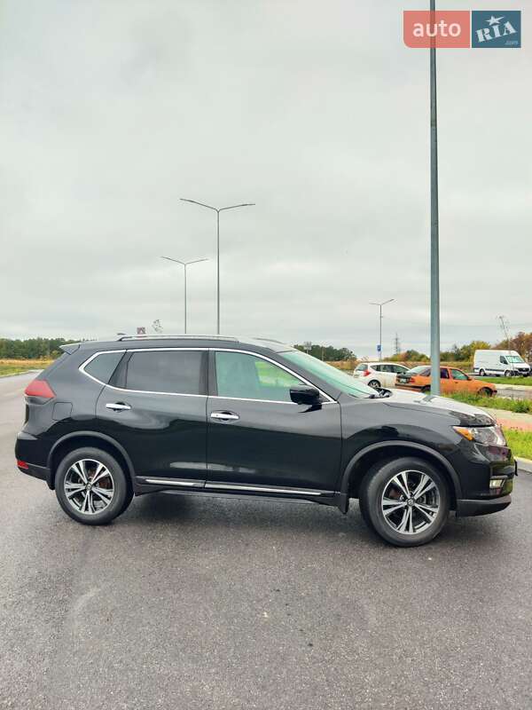 Nissan Rogue 2018