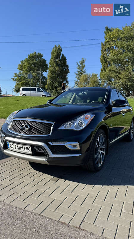 Infiniti-3