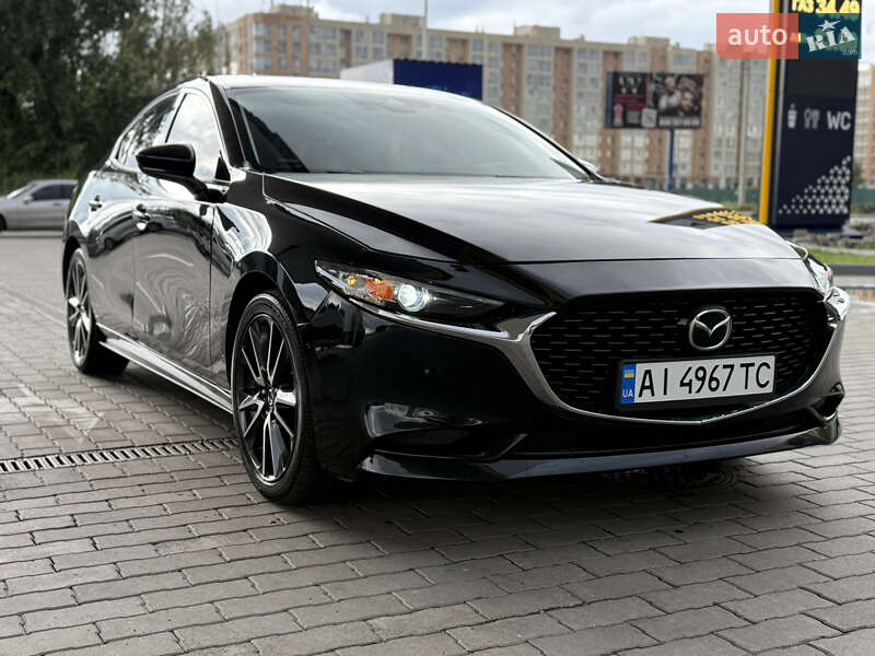 Mazda 3 2019