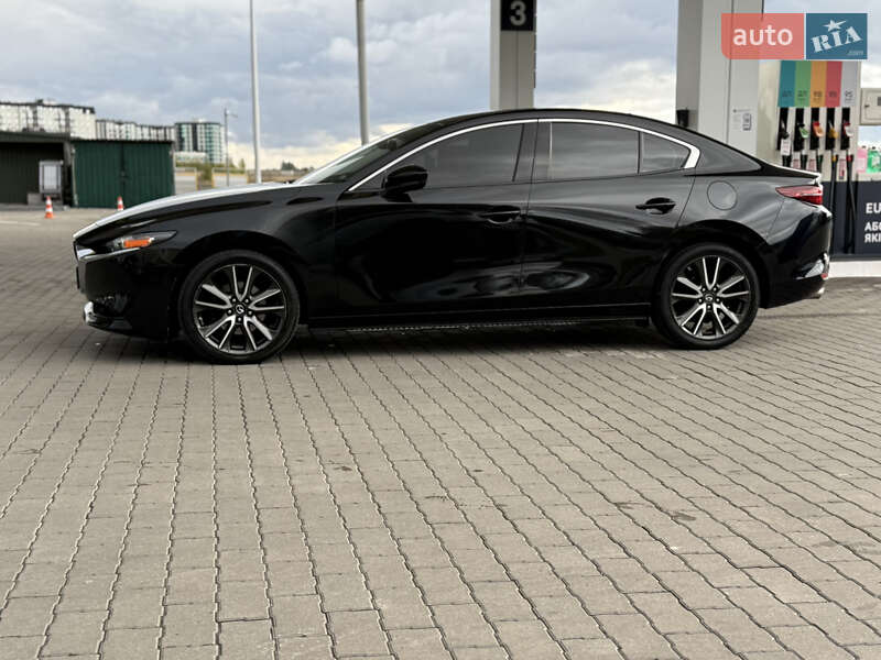 Mazda 3 2019