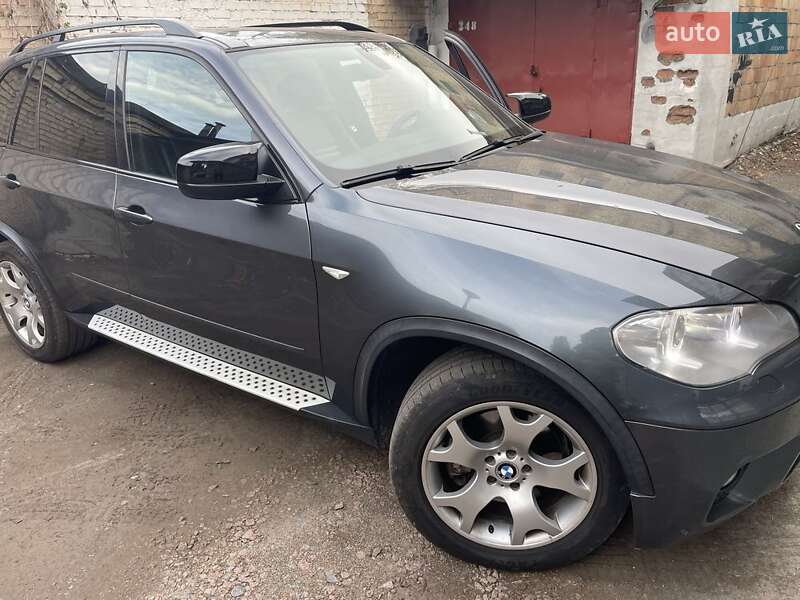 BMW X5 2011