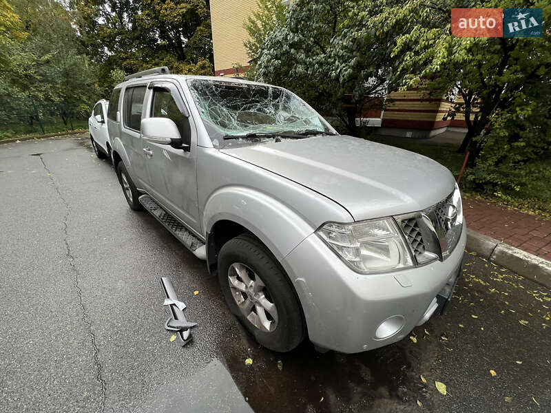 Nissan Pathfinder 2014