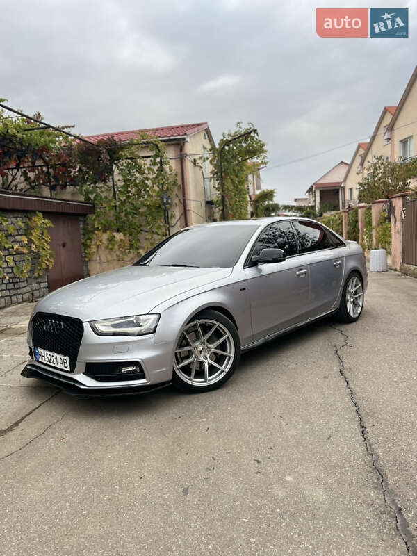 Audi A4 2015