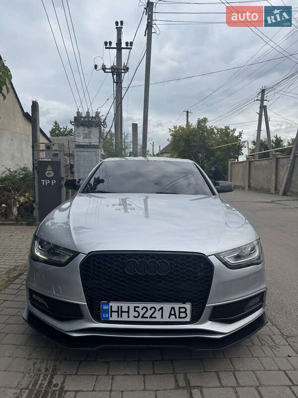Audi A4 2015