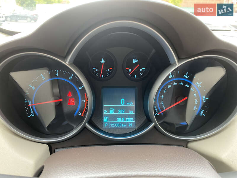 Chevrolet Cruze 2011