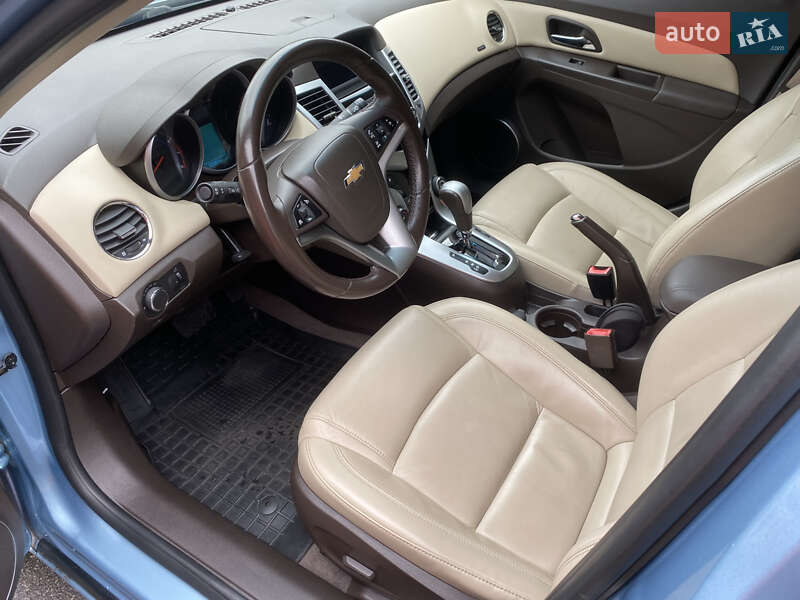 Chevrolet Cruze 2011