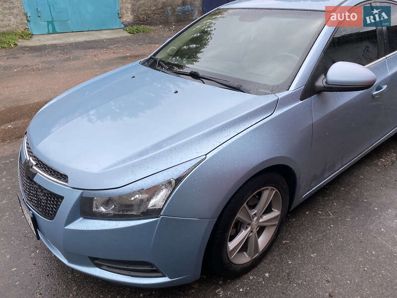 Chevrolet Cruze 2011