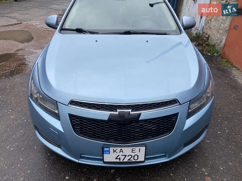 Chevrolet Cruze 2011