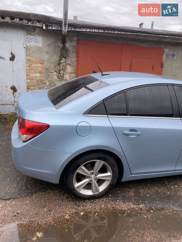 Chevrolet Cruze 2011