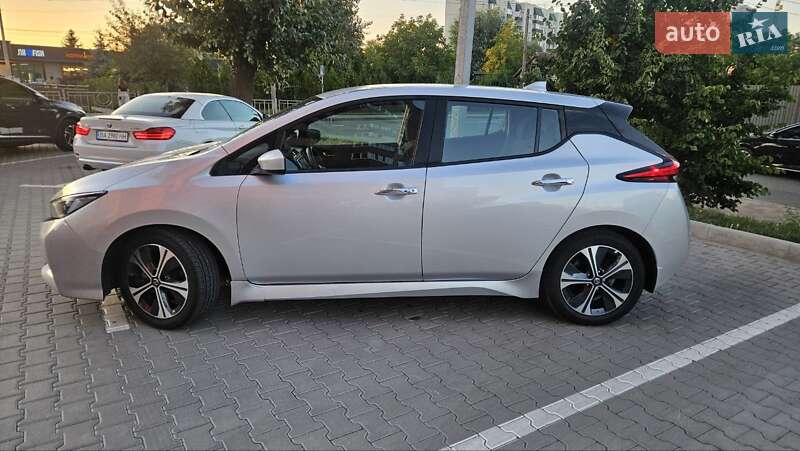 Nissan Leaf 2022