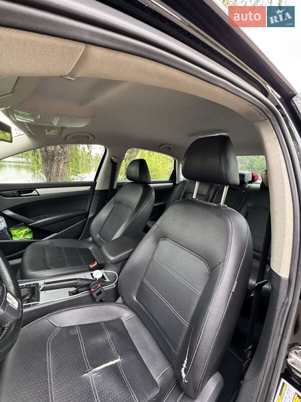 Volkswagen Passat 2012