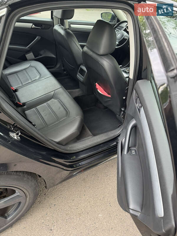 Volkswagen Passat 2012