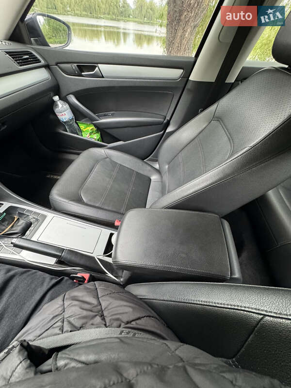 Volkswagen Passat 2012