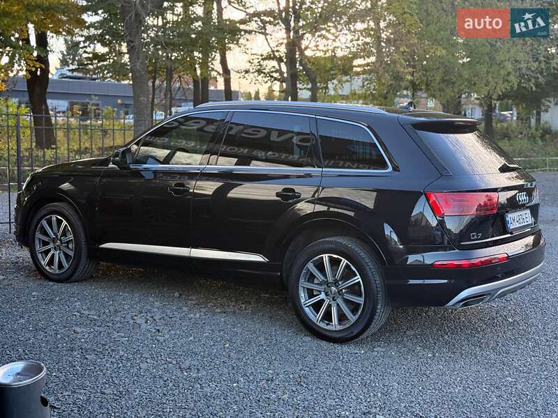 Audi Q7 2018