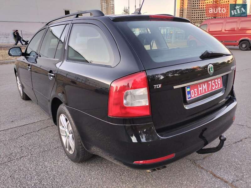 Skoda Octavia 2011