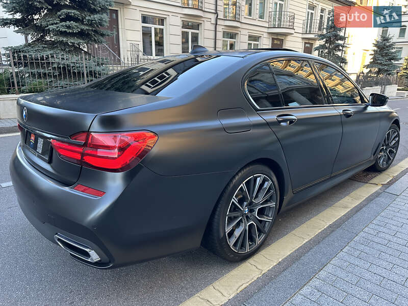 BMW-43