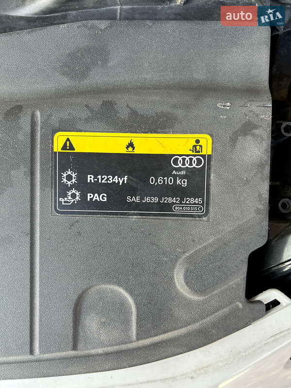 Audi-28