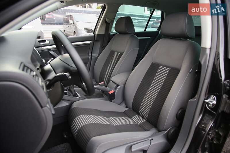 Volkswagen Golf 2008