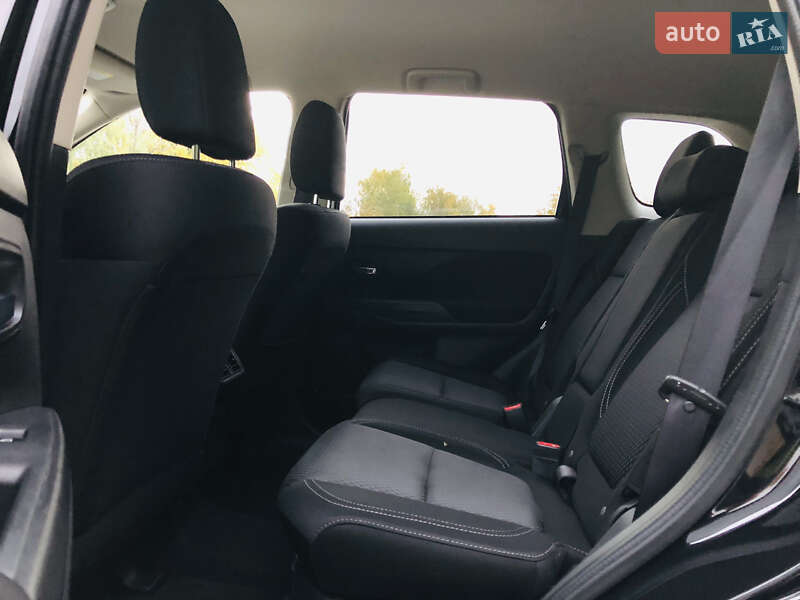 Mitsubishi Outlander 2020