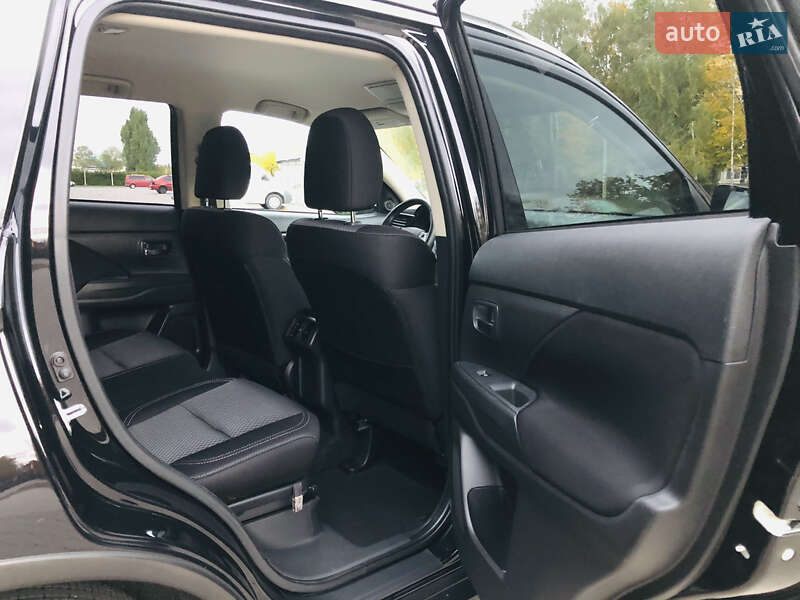 Mitsubishi Outlander 2020